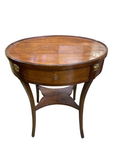 Antico tavolino ovale lucchese