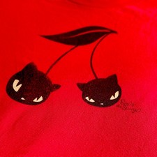 T-shirt vintage Emily The