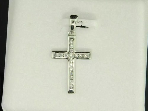 Ciondolo croce diamante taglio
