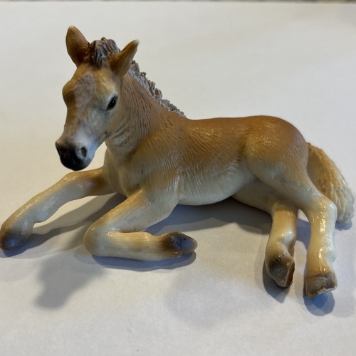 Schleich lying haflinger - lying,