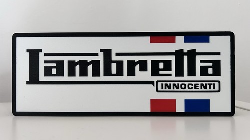 Vespa insegna luminosa