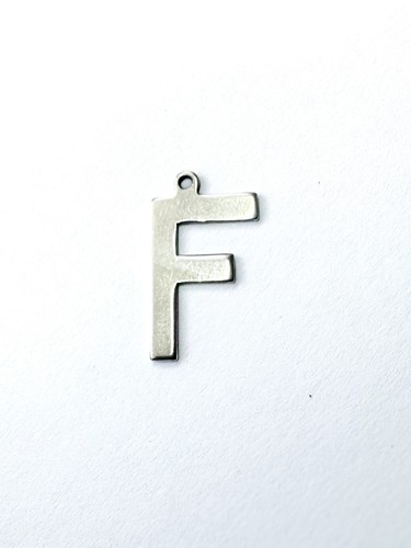 Ciondolo lettera maiuscola - , 'f'