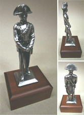 Statuetta carabiniere alta - statuetta,