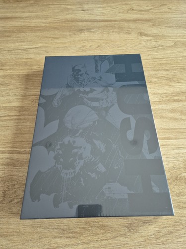 Comics absolute batman - comics, hush