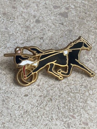 Pin sulky driver cheval - pin’s,
