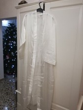 Elegante vestaglia lunga in raso, modello ad incrocio. Ideale per la sposa.<