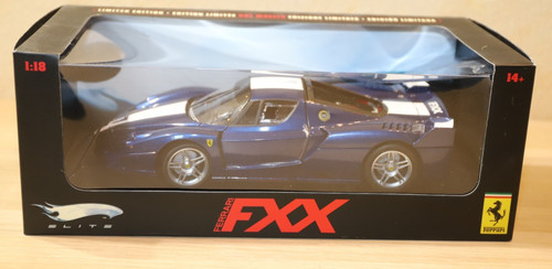 Mattel hot wheels - hot,