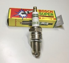 Bosch WR7DCX Candela di accensione Super 0242235530 Spark Plug candela di accensione