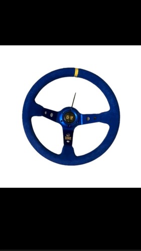 Volante sportivo mozzo - +,
