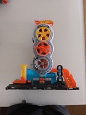 Hot Wheels City Pneumatici Super Velocità - Playset Rampa per Macchinine tra R