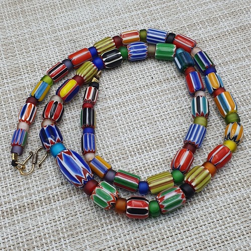Collana lunga vintage