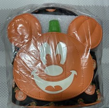 Loungefly Mick-O-Lantern