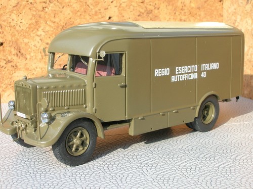 Camion militare lancia - ,