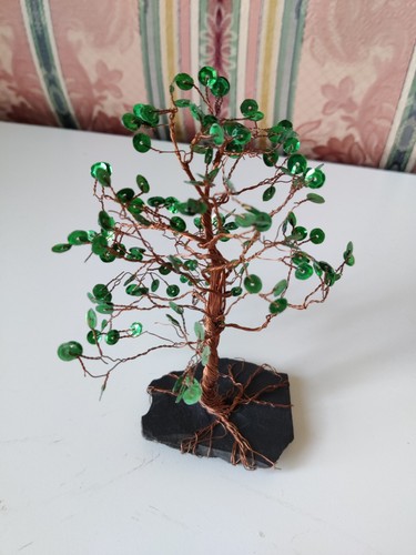 Albero bonsai con filo - , di