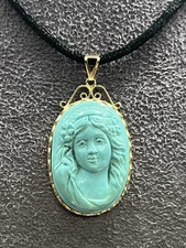 Ciondolo Cammeo in Pasta Di