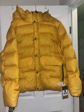Piumino nuovo con etichette