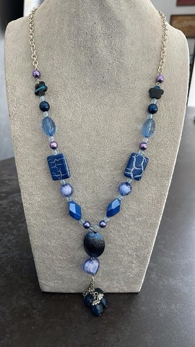 Collana toni del blu