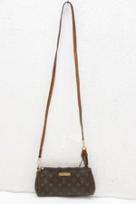 Louis Vuitton  Monogram