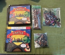 Castle: A Fold out Kingdom