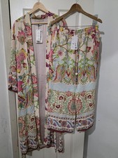 Zara 2 pezzi bellissimo set