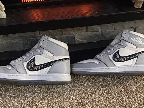 Real size jordan 1 x - 8.5,