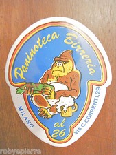Adesivo sticker vintage PANINOTECA BIRRERIA AL 26 MILANO VIA CORRENTI 29 GORILLA