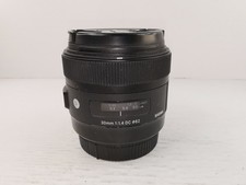 Sigma 30mm f/1.4 DC HSM Art