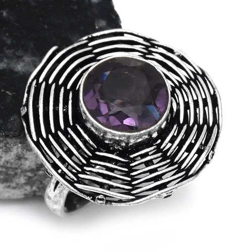 Anello etnico fatto - a, mano