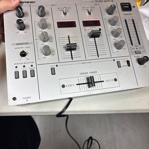 Pioneer djm 300s mixer - djm-300s, dj