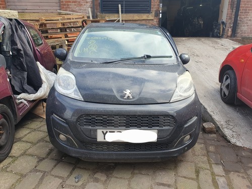 Peugeot 107 mk1 2012 - peugeot,