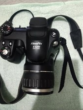 FUJIFILM FinePix S5200 5,1