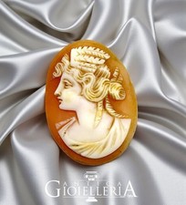 Antico Cammeo da Torre del Greco in conchiglia per Donna con incisione Anno XIX