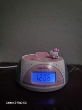Radio d'epoca Hello Kitty 2006, caricatore I pod, radio sveglia in buone condizioni