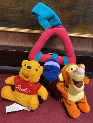 Disney store pooh - disney, tigger