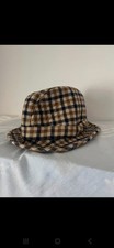  Cappello classico a quadri