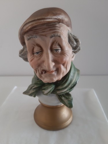 Mezzo busto vecchietto con - busto,