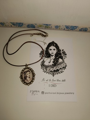 Collana the vampire - collana, diaries
