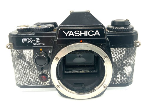 Yashica quartz slr 35 mm - quartz,