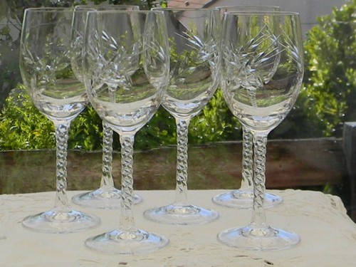 Verres vin blanc en - à,