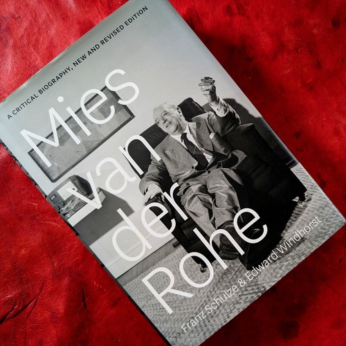 Mies van der rohe - rohe, a