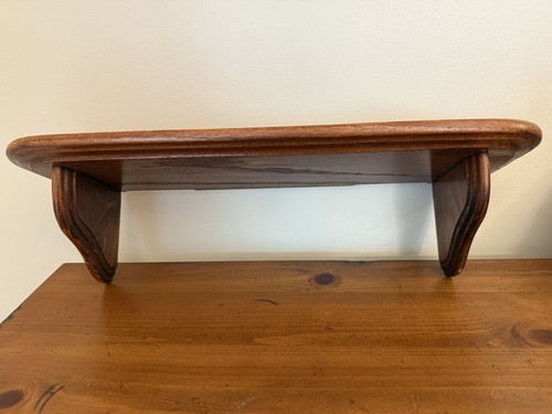 Espositore parete legno - in,