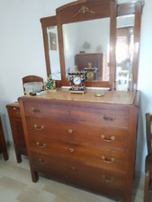 mobili antichi usati