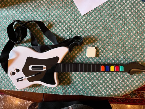 Chitarra guitar hero - hero, 2