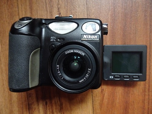 Nikon coolpix 5000 - coolpix, (e5000)