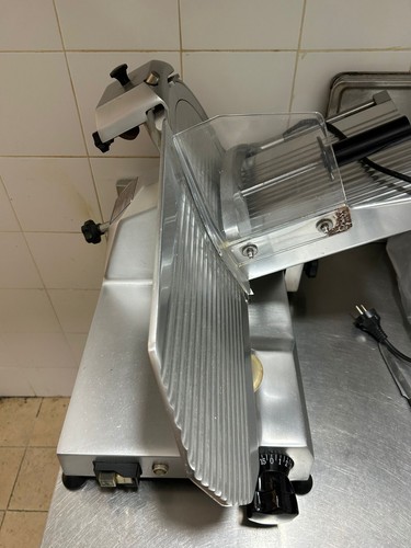 Affettatrice professionale