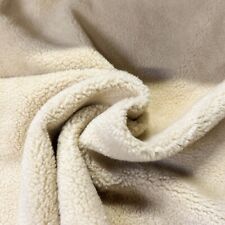 Pelliccia web capelli corti