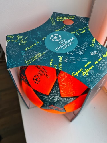 Adidas finale champions league - champions,