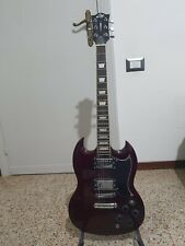 Chitarra elettrica + amplificatore + cavetteria 