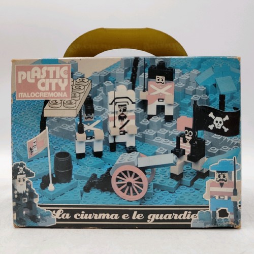 Italocremona plastic city - plastic,