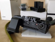 Sigma FP 24,6 MP con molti